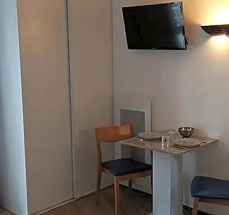 Cosy La Defense 3*