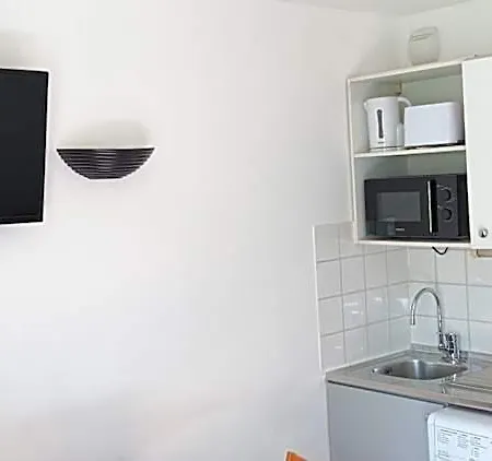 公寓式酒店 Cosy La Defense 3*