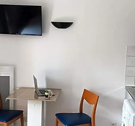 公寓式酒店 Cosy La Defense 3*