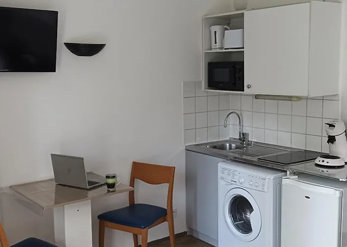Cosy La Defense Aparthotel Courbevoie
